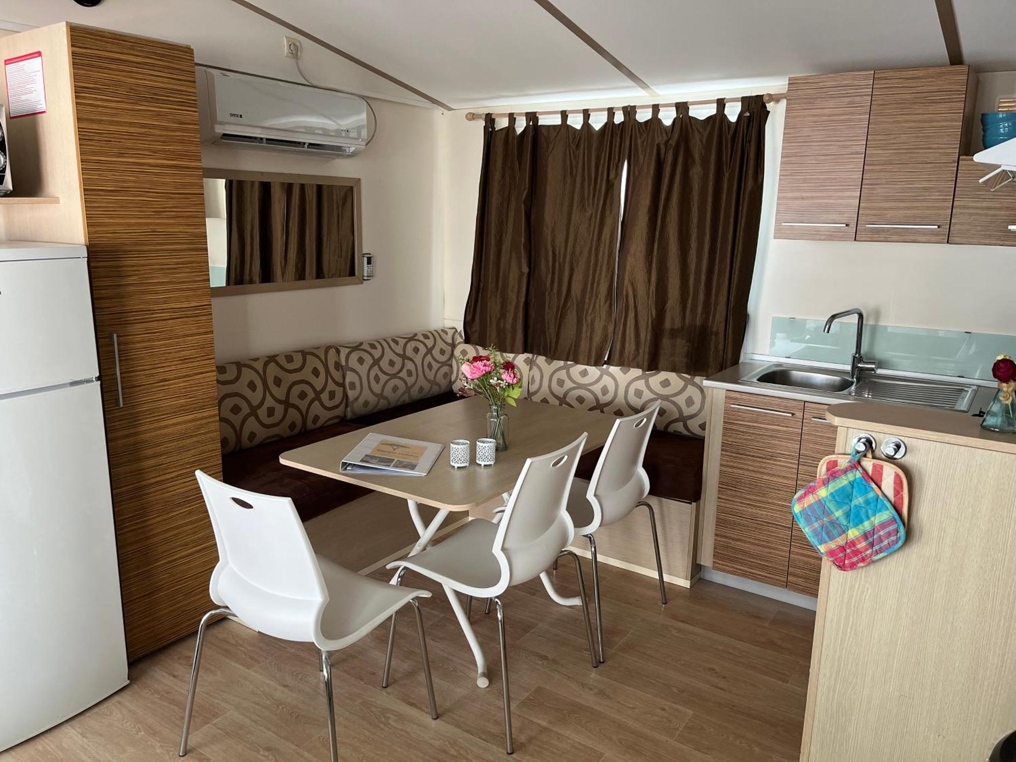 Chalet Camping River Italie Met 2 Slaapkamers Ameglia Zewnętrze zdjęcie