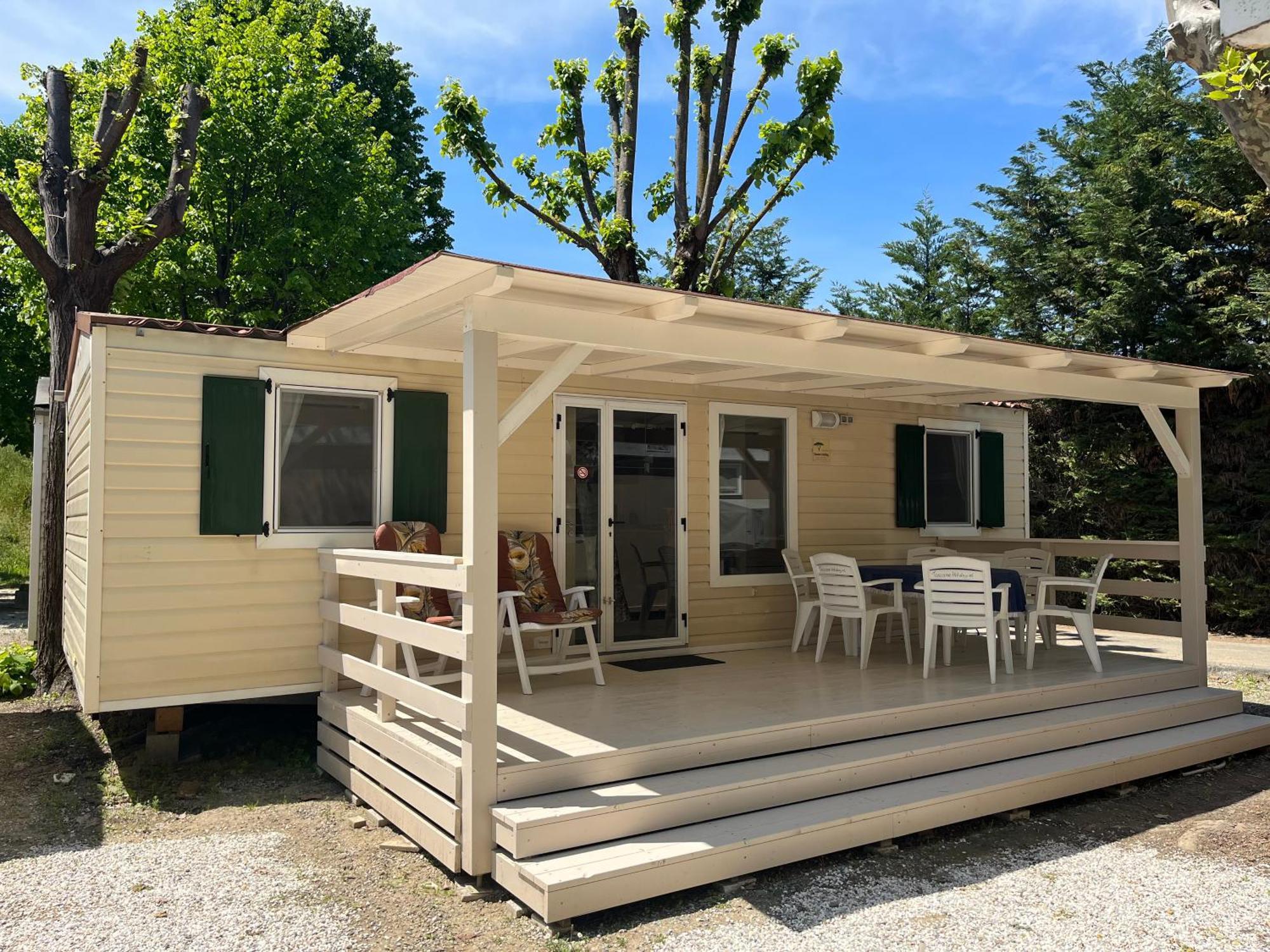Chalet Camping River Italie Met 2 Slaapkamers Ameglia Zewnętrze zdjęcie